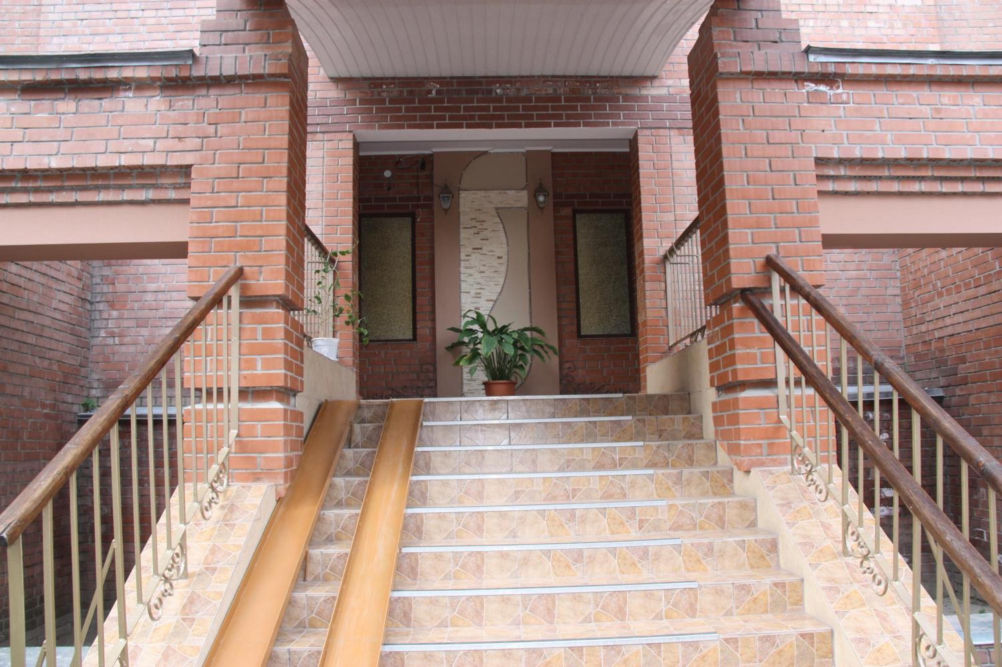 7 Sky Hotel Klinicheskaya Street Kyiv Exterior foto
