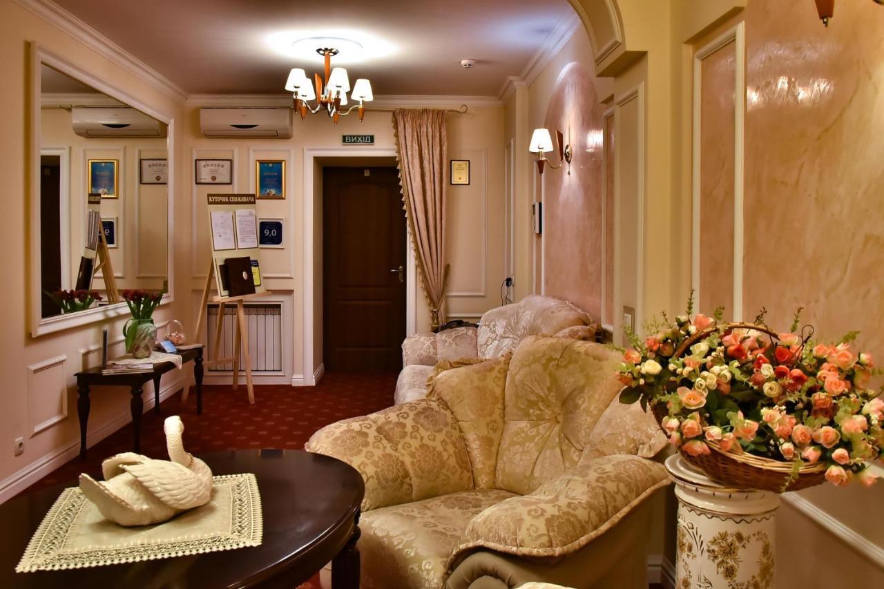 7 Sky Hotel Klinicheskaya Street Kyiv Exterior foto